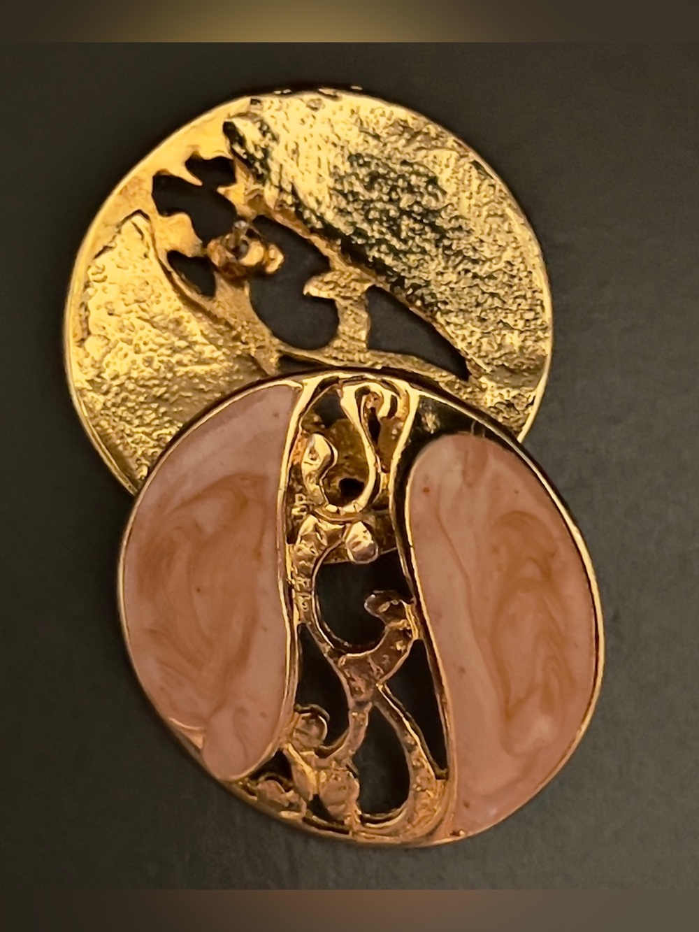 Vintage Ginnie Johansen GERIN Signed Enamel Stud Earrings 1980s Gold Peach